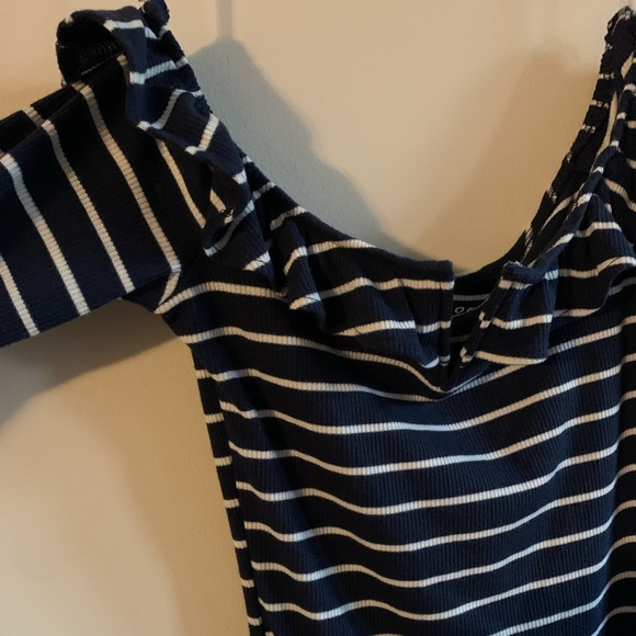 Aeropostale seriously soft striped off the shoulder long sleeve shirt - Picture 3 of 8